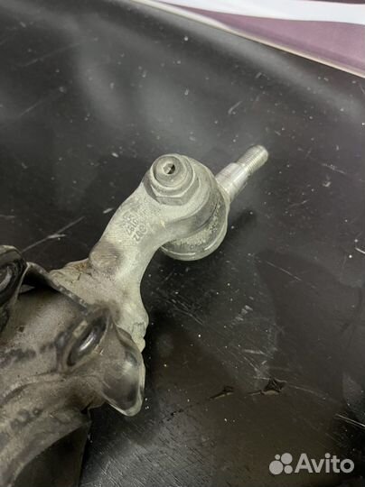 Передний нижний рычаг Мерседес w210