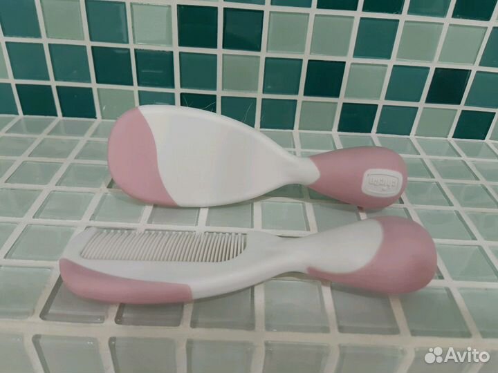 Расческа и щетка Chicco