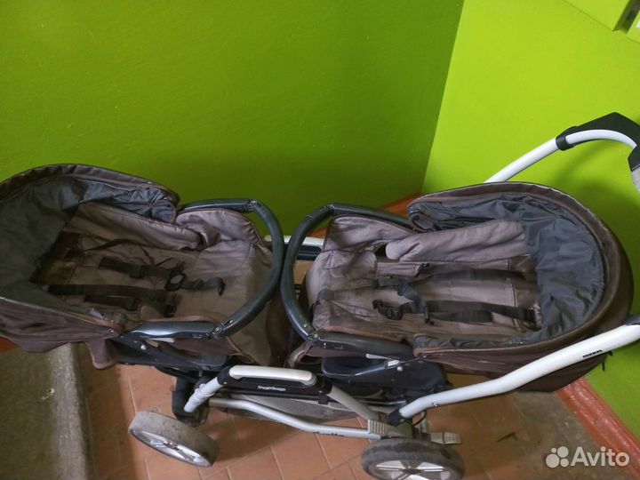 Коляска для двойни pegg perego