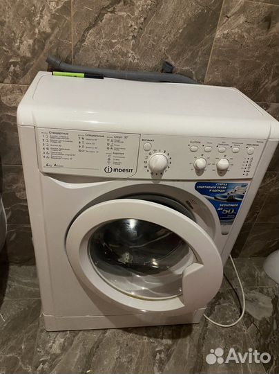 Стиральная машина indesit
