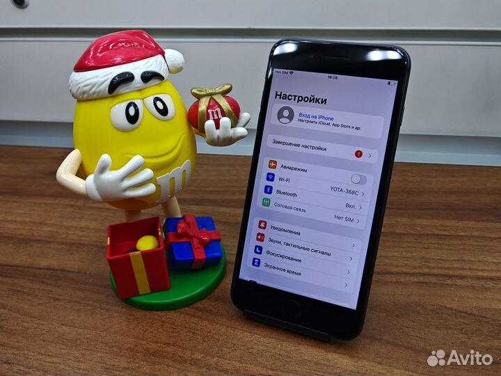 iPhone 8 Plus, 64 ГБ