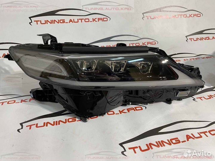 Фары передние Toyota Camry 70 стиль Lexus