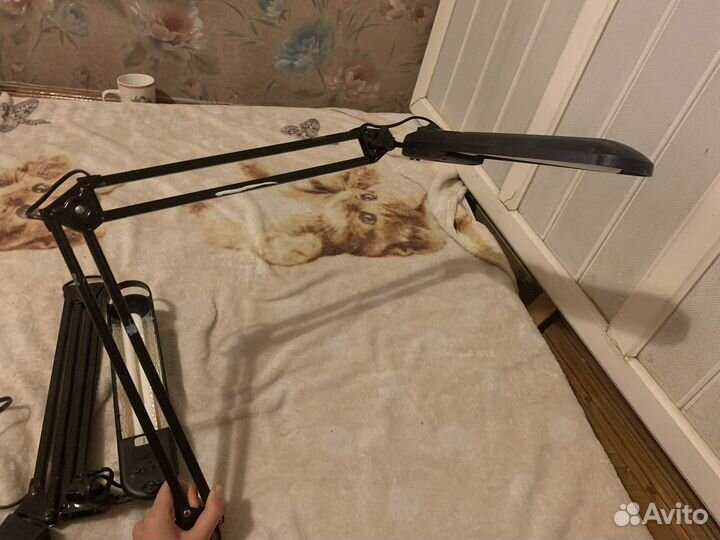 Настольные офисные лампы