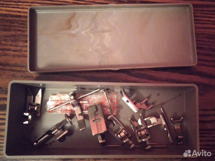 Швейная машинка Чайка 3