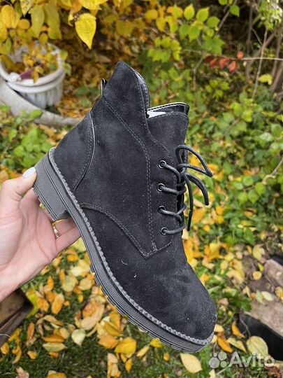 Ботинки осенние