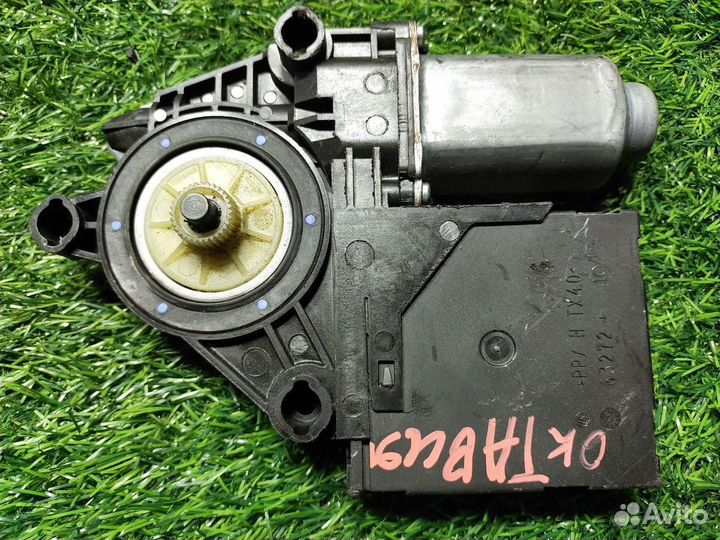 Моторчик стеклоподъемника Skoda Octavia (A4) I