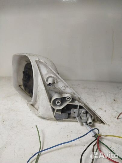 Зеркало переднее левое Toyota Mark 2