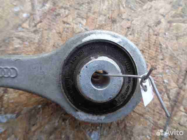 Рычаг передний левый верхний Audi A6 C7