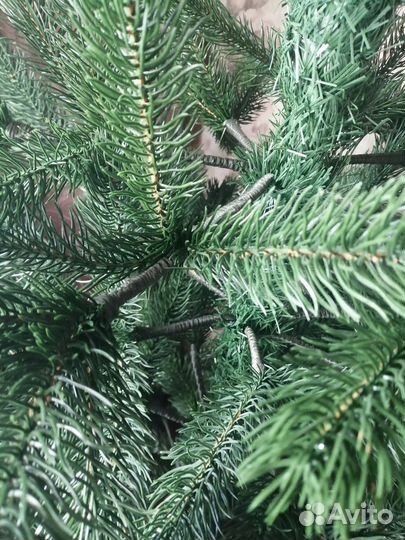 Ель литая 180