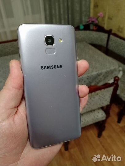 Samsung Galaxy J6 (2018), 3/32 ГБ