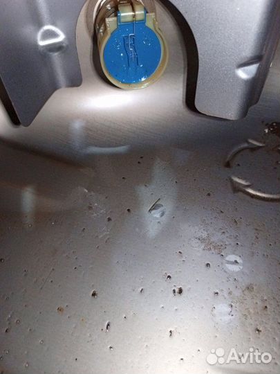 Топливный бак Kia Sportage 3 SUV 2.0 D4HA 2012