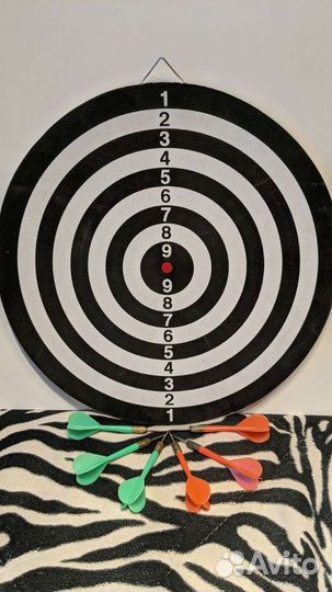 Дартс Мишень с 6 дротиками