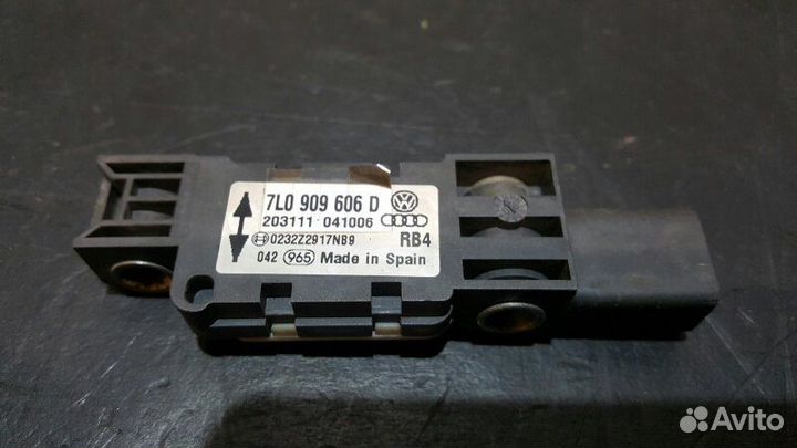 Датчик airbag Porsche Cayenne 955 M48.50 2006