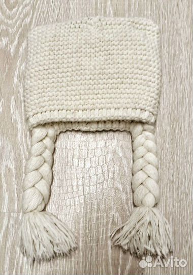 Вязанная шапка для девочки