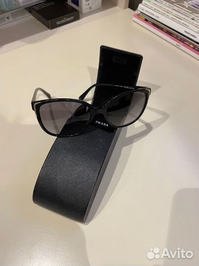 Продам очки Prada. Оригинал