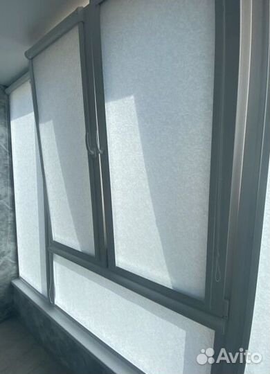 Рулонные шторы блэкаут в коробе F8719