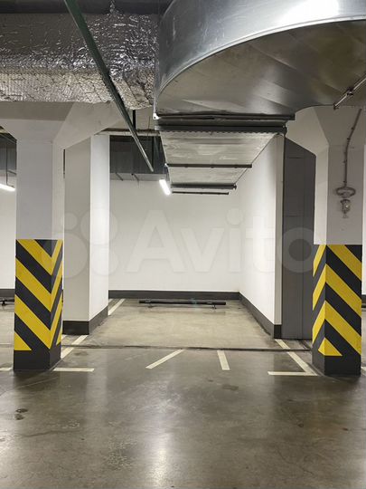 Машиноместо, 17 м²