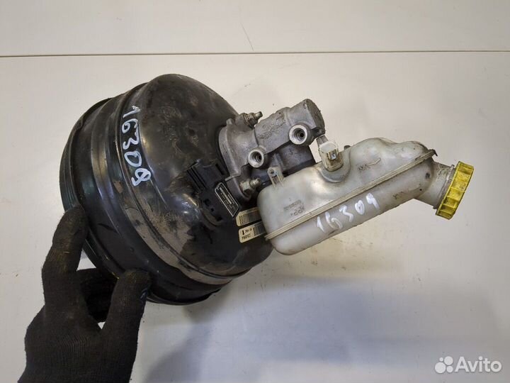 Цилиндр тормозной главный Chrysler Town-Country 20