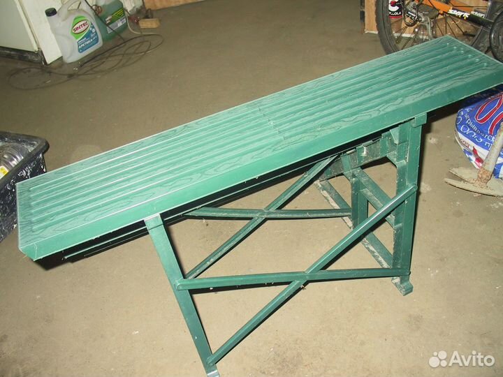 Лестница - подставка из пластика