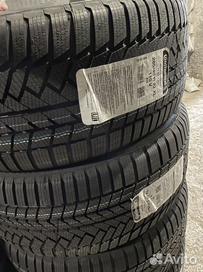 Continental ContiWinterContact TS 850P SUV 285/40 R22 110V