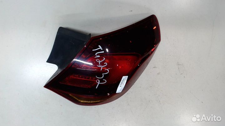 Фонарь (задний) правый Opel Astra J, 2010