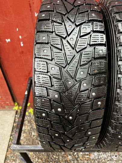 Dunlop SP Winter Ice 02 185/65 R15 92T