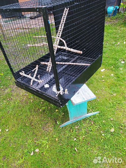 Клетка для попугая корелла