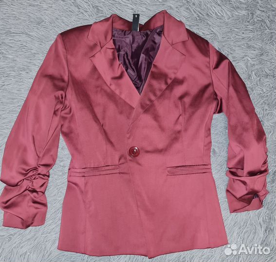 Женская одежда 42-44 разм