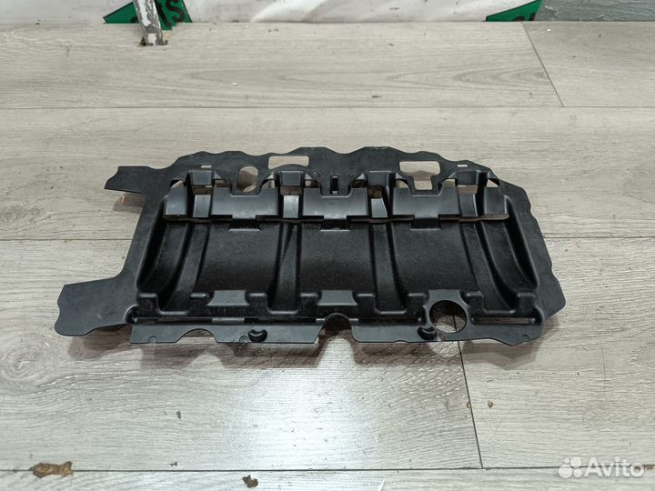 Маслоотражатель в поддон двигатель Skoda Octavia a