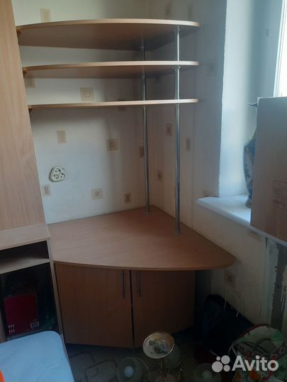 Уголок школьника со столом