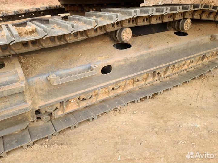 Гусеничный экскаватор Volvo EC380ELS, 2022