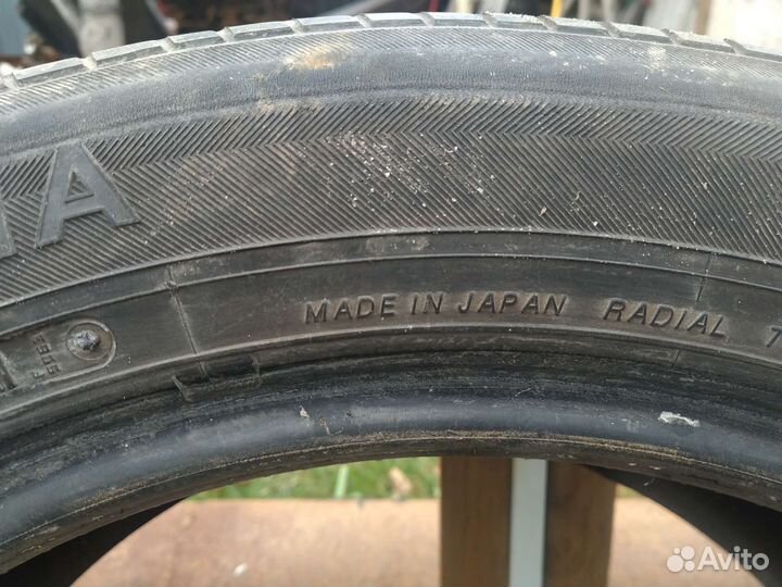 Yokohama dB Decibel E70 215/55 R17