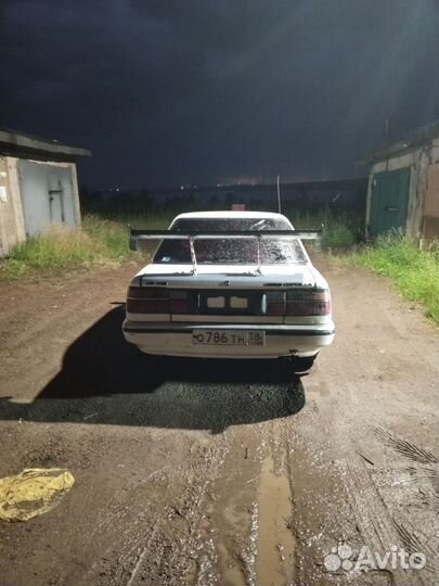 Продам спойлер