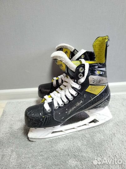 Хоккейные коньки bauer supreme s37