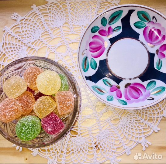 Чпйные пары, сахарница. СССР