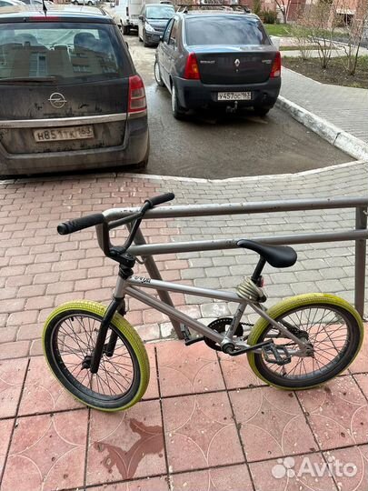 Трюковой велосипед bmx