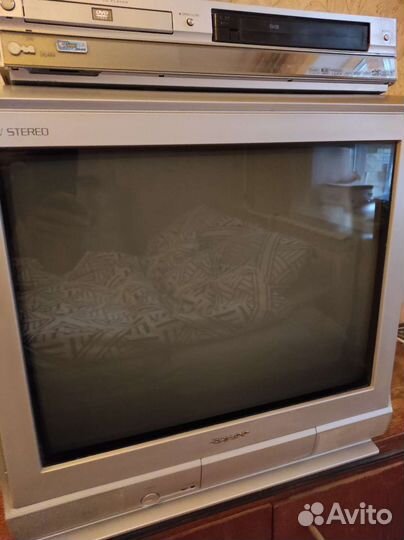 Телевизор бу sharp