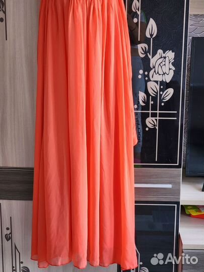 Платье праздничное женское 44 46