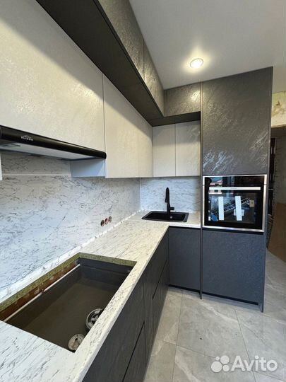 Угловая кухня на заказ