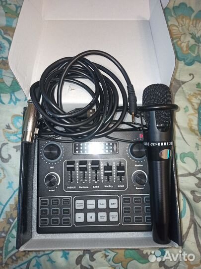 Внешняя звуковая карта v 9+ микрофон