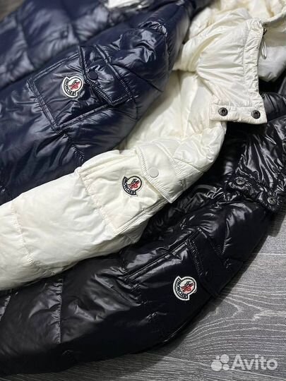 Зимние куртки Moncler