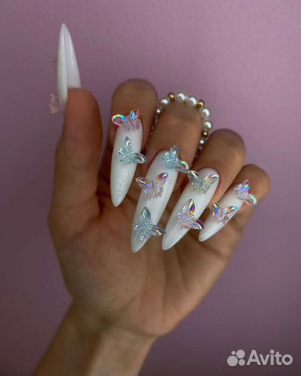 Наращивание ногтей