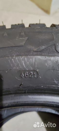 Michelin X-Ice North 2 215/60 R16 99T