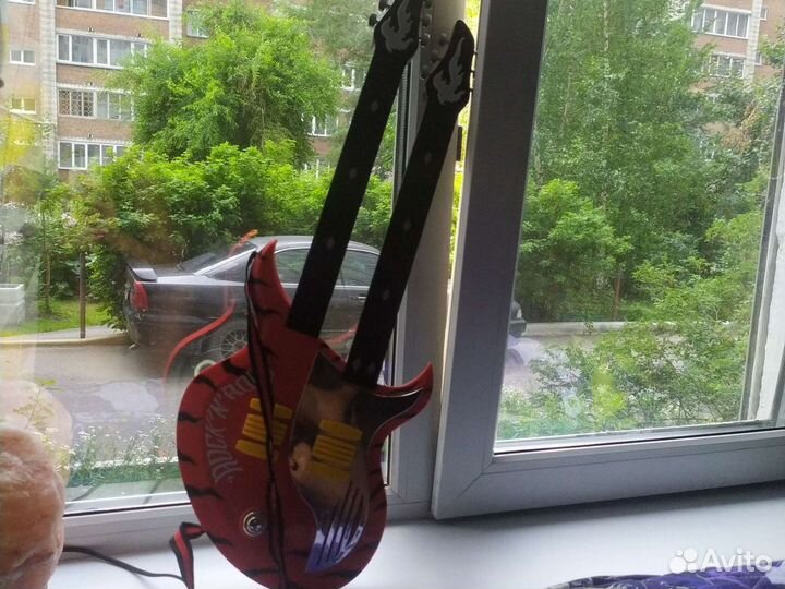 Электрогитара детская