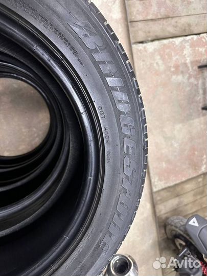 Bridgestone Dueler H/P 235/55 R17 99V