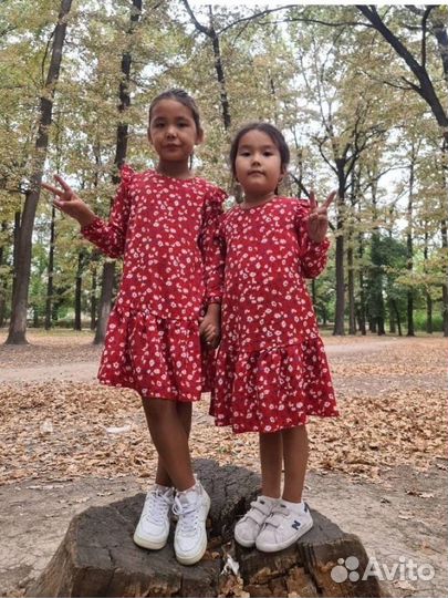 Платье для девочки новое