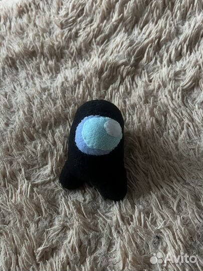 Плюшевая игрушка among us черный