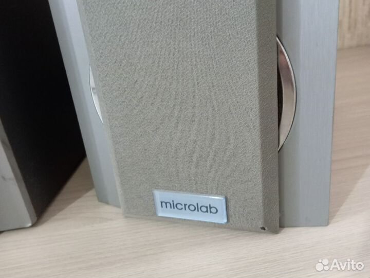 Акустические колонки microlab