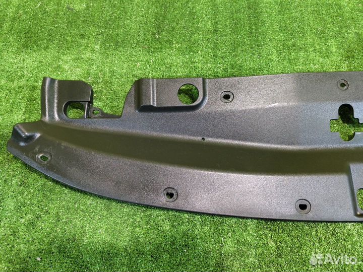 Кожух замка капота Mitsubishi Pajero/Montero Spor