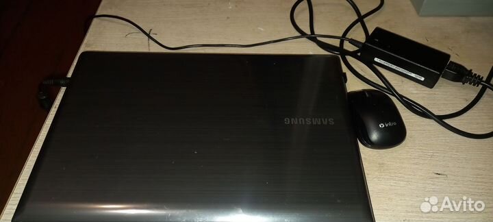 Ноутбук Samsung R425
